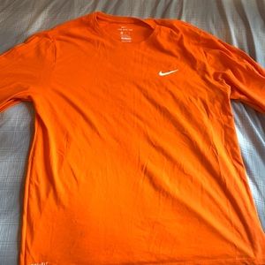 Extra Extra Large Nike dri-fit shirt